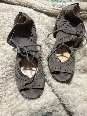 Vince Camuto Gray Laser-Cut Lace-Up Peep-Toe Heels